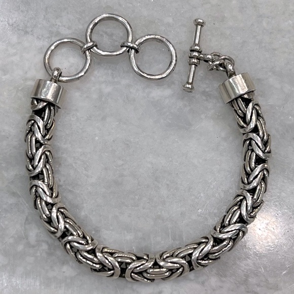 Sterling Silver Thick Solid Borobudur Link Toggle Clasp Bracelet - Picture 6 of 13